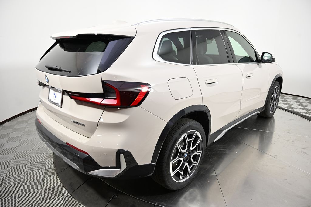 Thumbnail: 2026 BMW X1 - 5