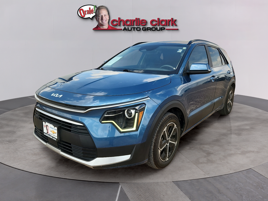 Mineral Blue 2024 Kia Niro EX FWD SUV / Crossover Front-Wheel Drive 6-Speed Automatic