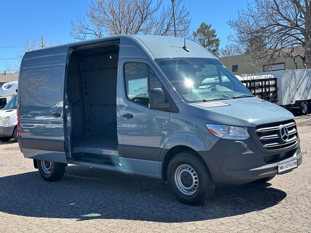 2024 Mercedes-Benz Sprinter 2500 Cargo 144 WB 23