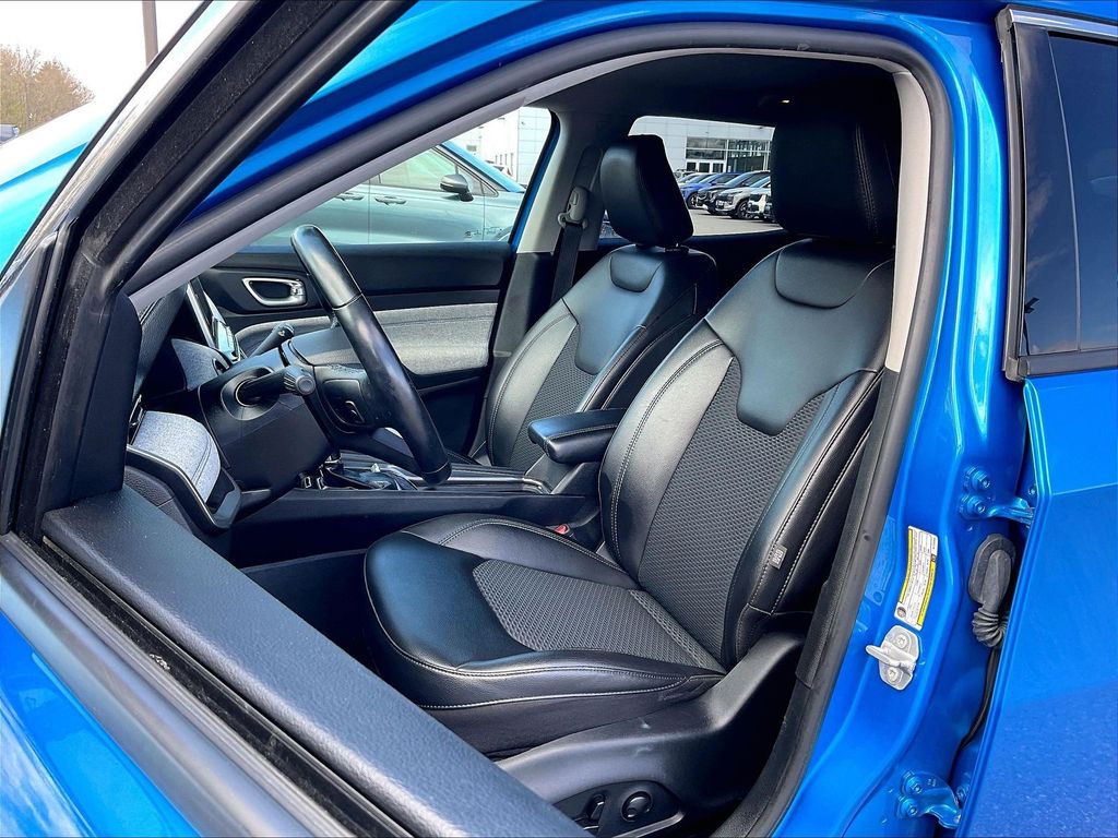 2022 Jeep Compass — photo 9