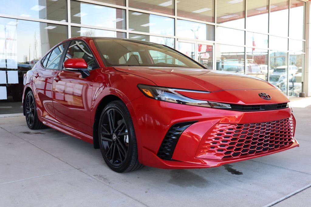 2025 Toyota Camry XSE FWD