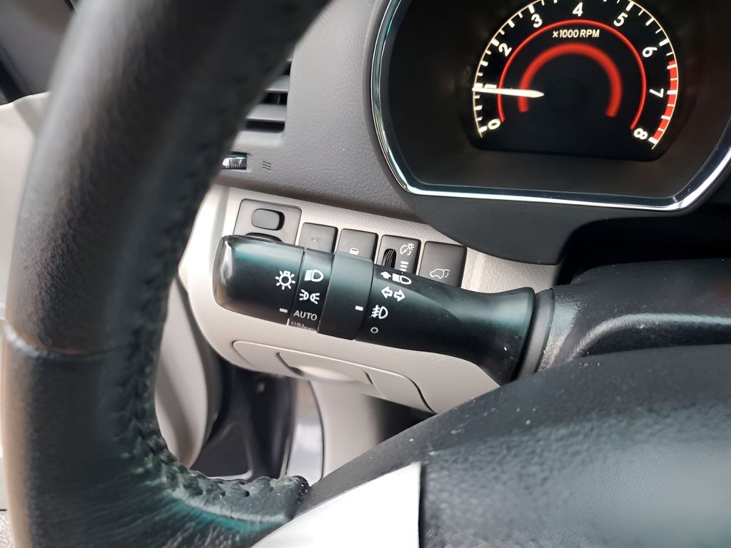 Used Car 2012 Toyota Highlander  Limited For Sale Under $12,000 In Austin, Texas