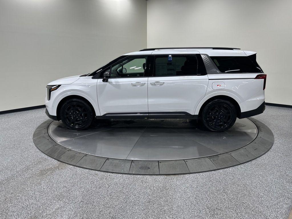 new 2026 Kia Carnival Hybrid car, priced at $52,865