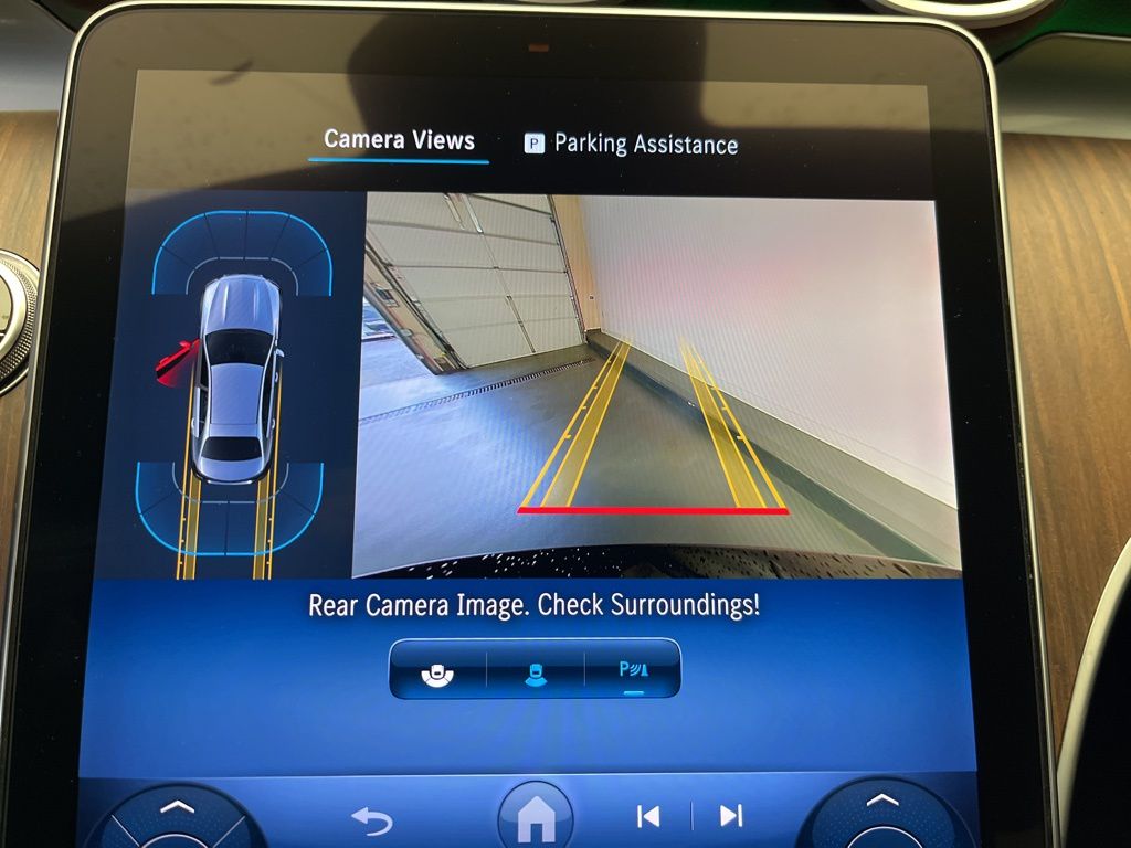 Thumbnail: 2025 Mercedes-Benz C-Class - 19