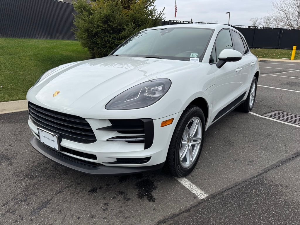 2020 Porsche Macan  -
                West Long Branch, NJ