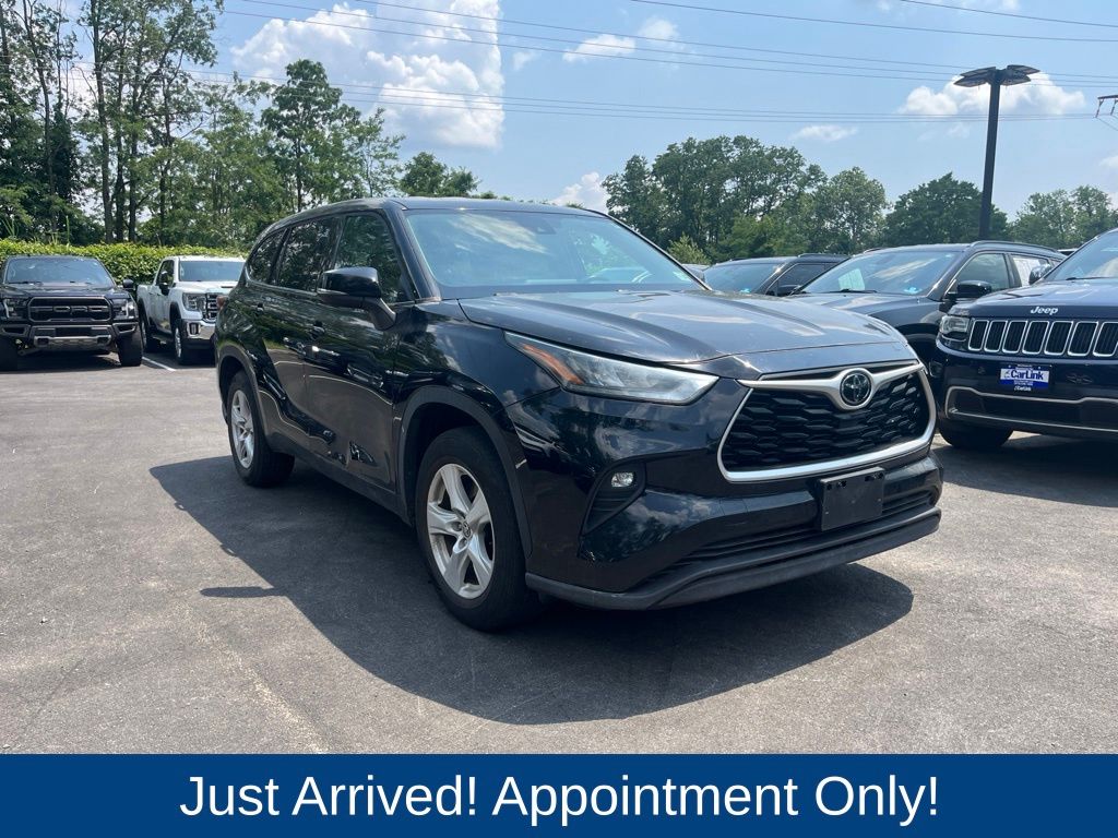 Midnight Black Metallic 2020 Toyota Highlander SUV / Crossover Front-Wheel Drive 8-Speed Automatic