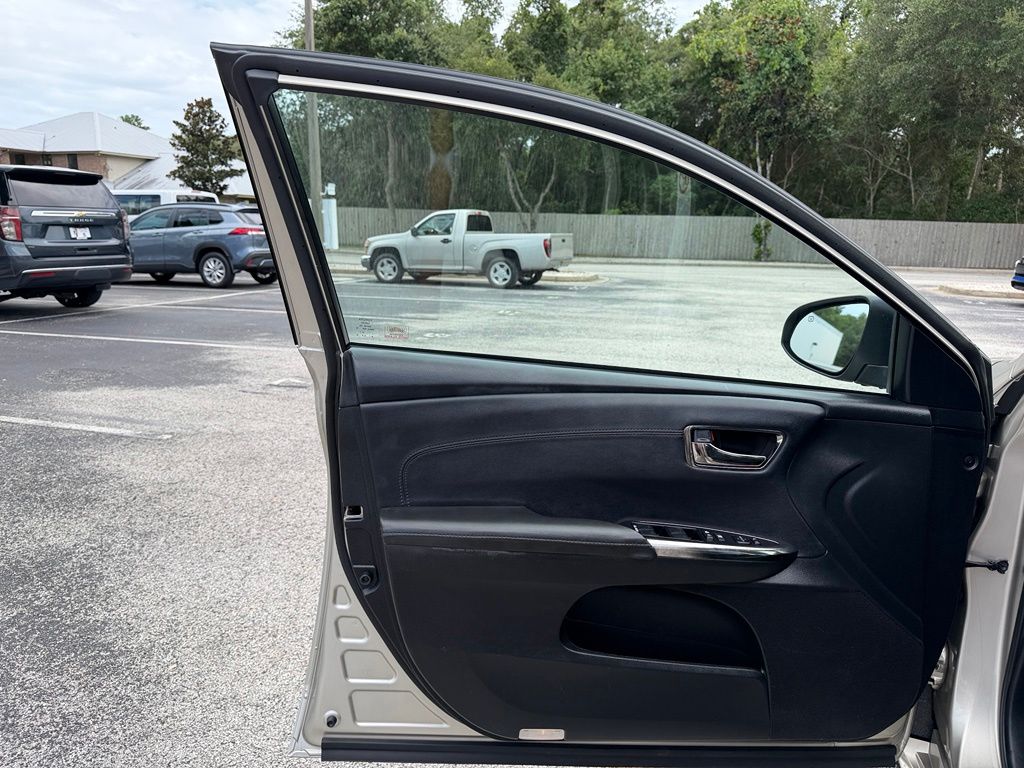 Used 2016 Toyota Avalon Sedan