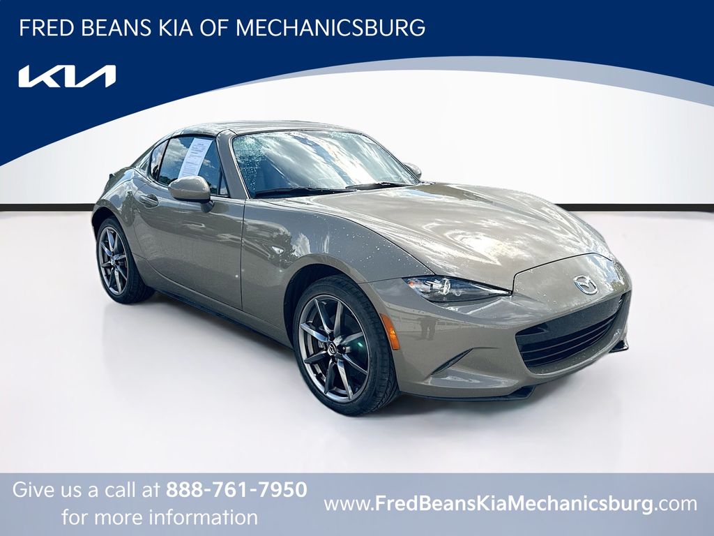 Zircon Sand Metallic 2023 Mazda MX-5 Miata Convertible Rear-Wheel Drive 6-Speed Automatic