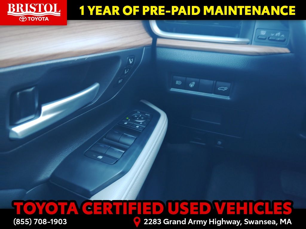 Used 2024 Toyota Grand Highlander SUV