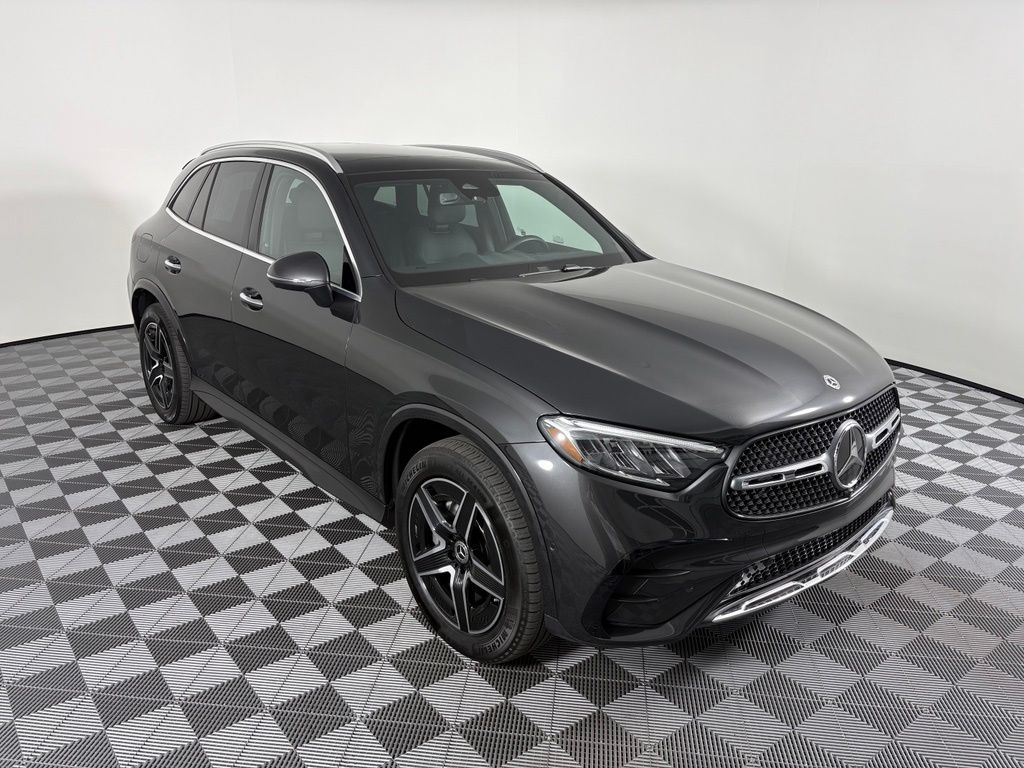 2026 Mercedes-Benz GLC