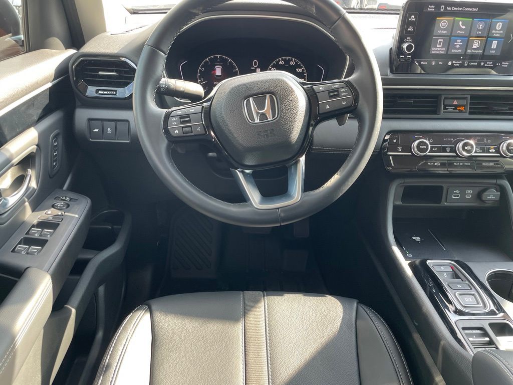 Used Car 2025 Honda Pilot  Ex-l For Sale Under $50,000 In Georgetown, Texas