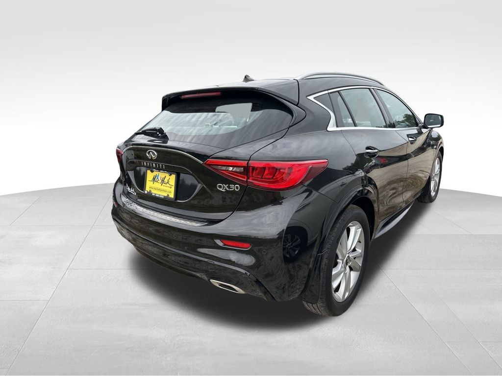 2019 Pearlescent Black INFINITI QX30 ESSENTIAL FWD SUV