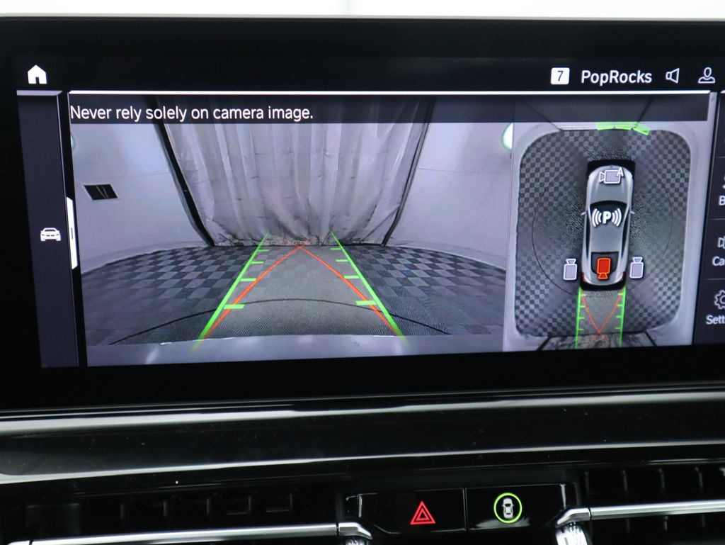 Thumbnail: 2026 BMW 8 Series - 17