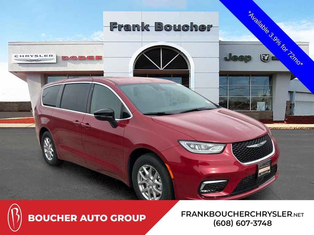 2026 Chrysler Pacifica Select's photo