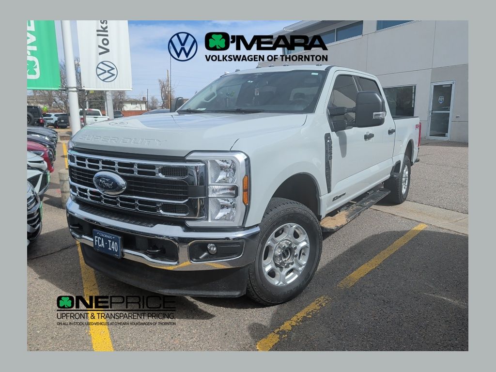 2025 Ford F-250 Super Duty XLT Crew Cab 4WD