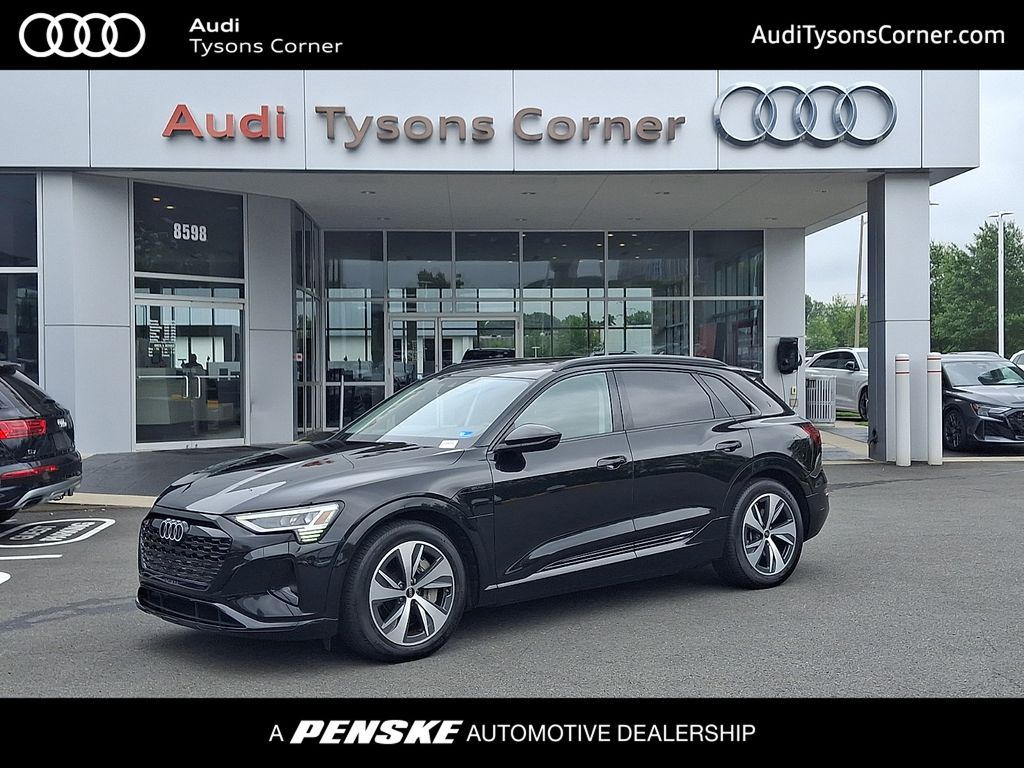 2024 Audi Q8 e-tron Premium -
                  Vienna, VA