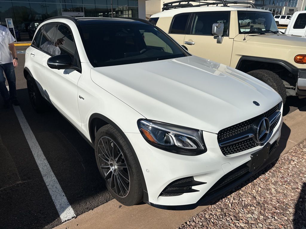 Thumbnail: 2018 Mercedes-Benz GLC - 2