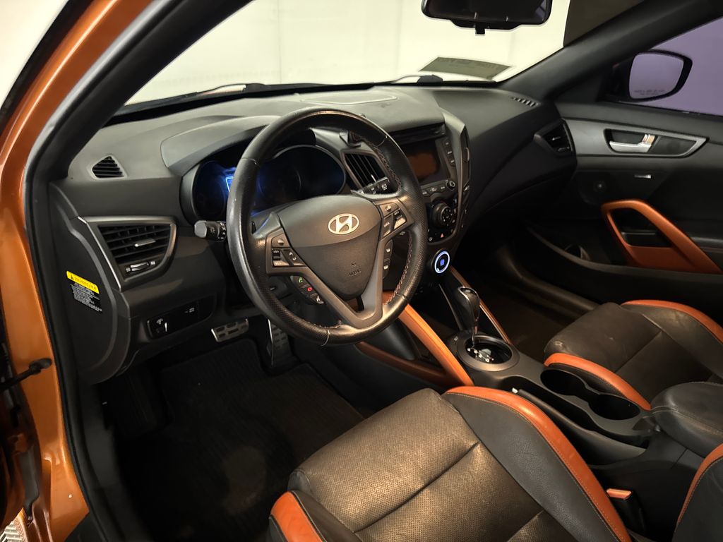 Used 2016 Orange Hyundai Turbo image 5