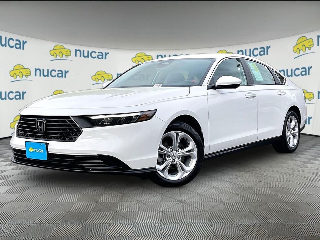 2025 Honda Accord — photo 3