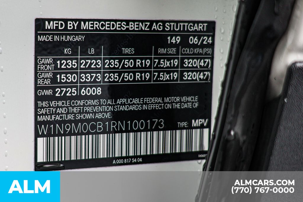 Used 2024 White Mercedes-Benz 250+ image 65