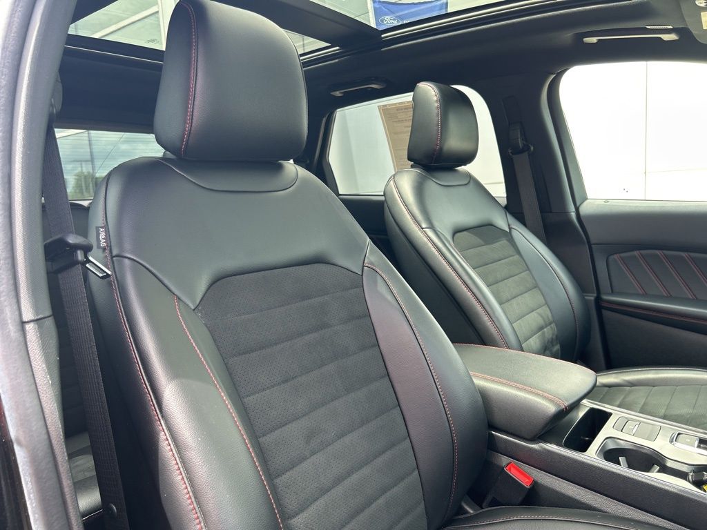 2023 Ford Edge ST-Line