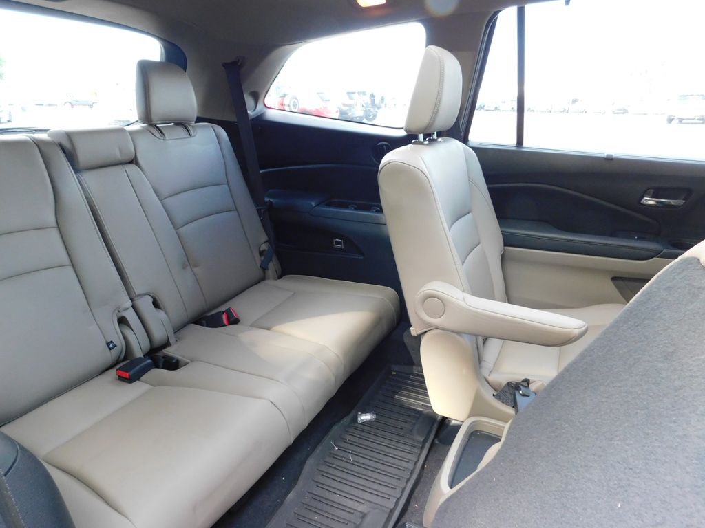 2021 Honda Pilot Elite 5
