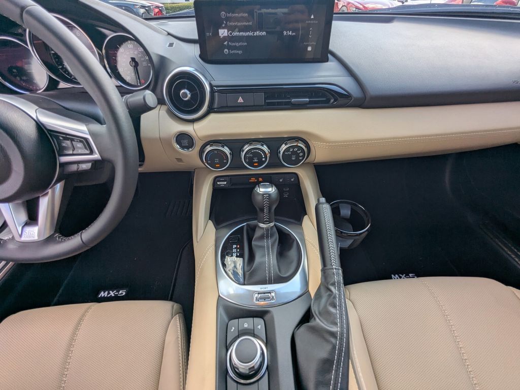 2025 Mazda MX-5 Miata RF Grand Touring