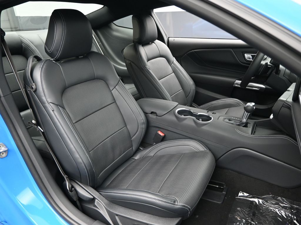 2025 Ford Mustang GT Premium Fastback