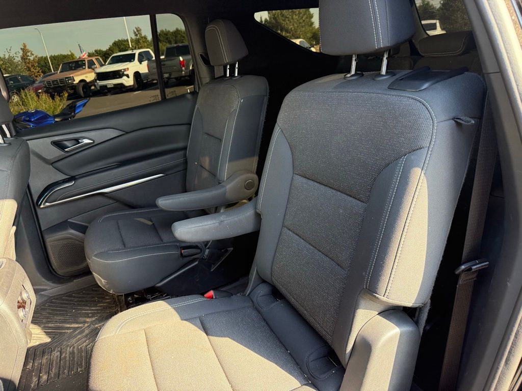 Thumbnail: 2024 Chevrolet Traverse - 10