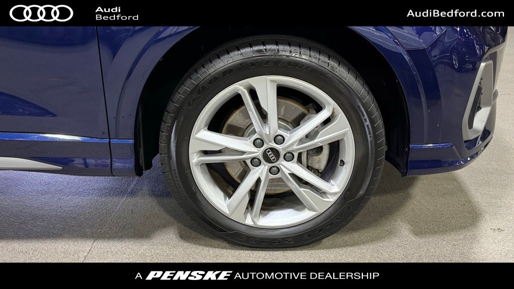 Thumbnail: 2023 Audi Q3 - 9