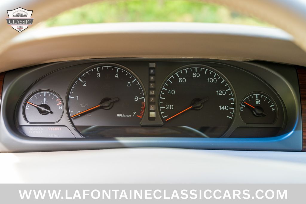 2000 Cadillac Eldorado 82