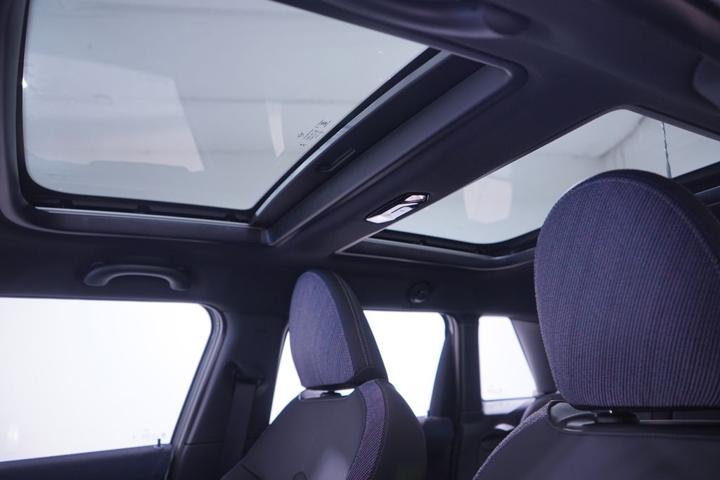 Thumbnail: 2026 MINI Cooper - 8