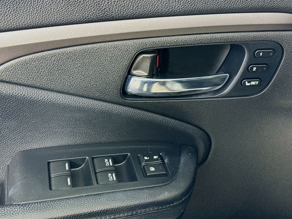 Used Car 2020 Honda Passport  Ex-l For Sale Under $25,000 In Austin, Texas