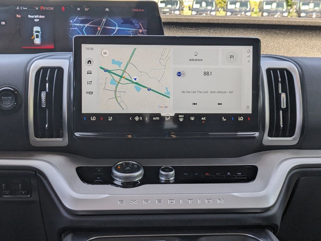 2025 Ford Expedition Active