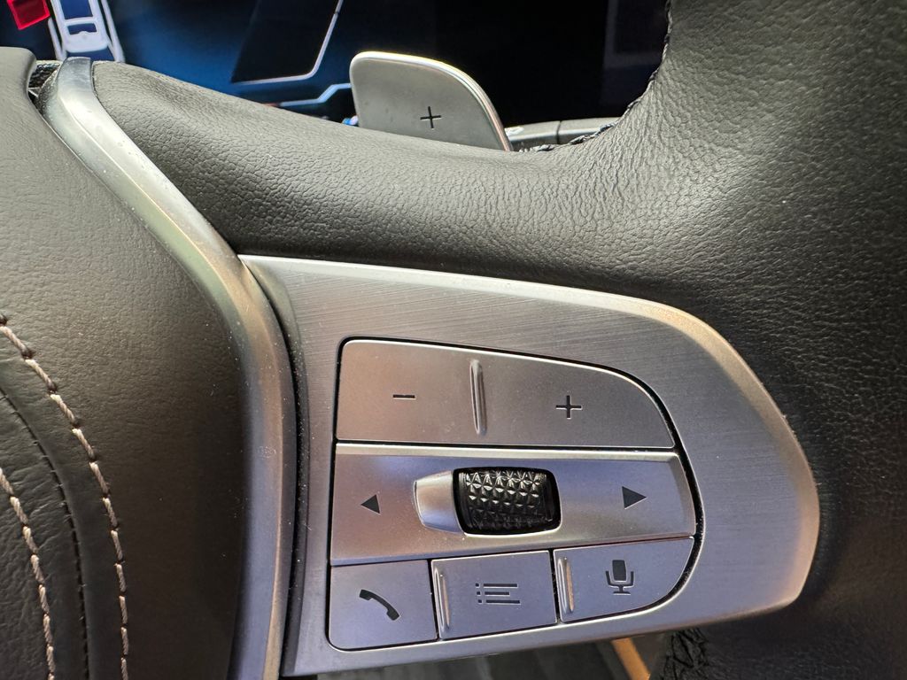 Certified Used 2024 White BMW xDrive40i image 15