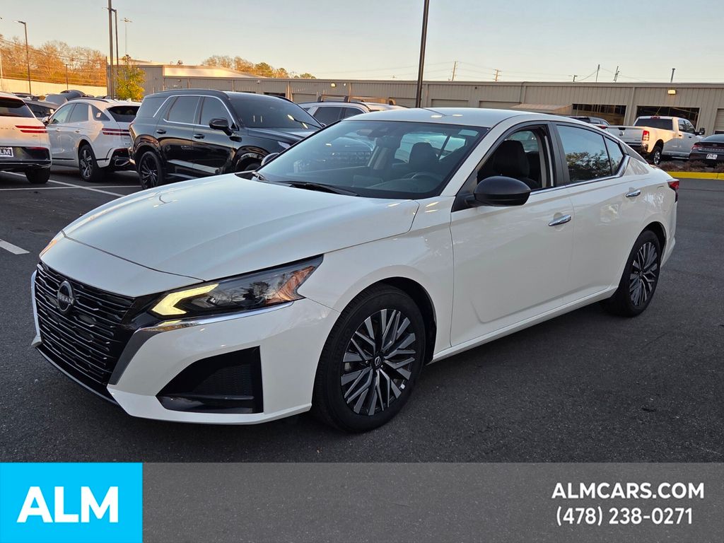 2025 Nissan Altima SV