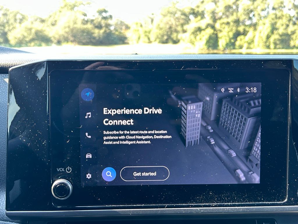 Thumbnail: 2025 Toyota Camry - 24