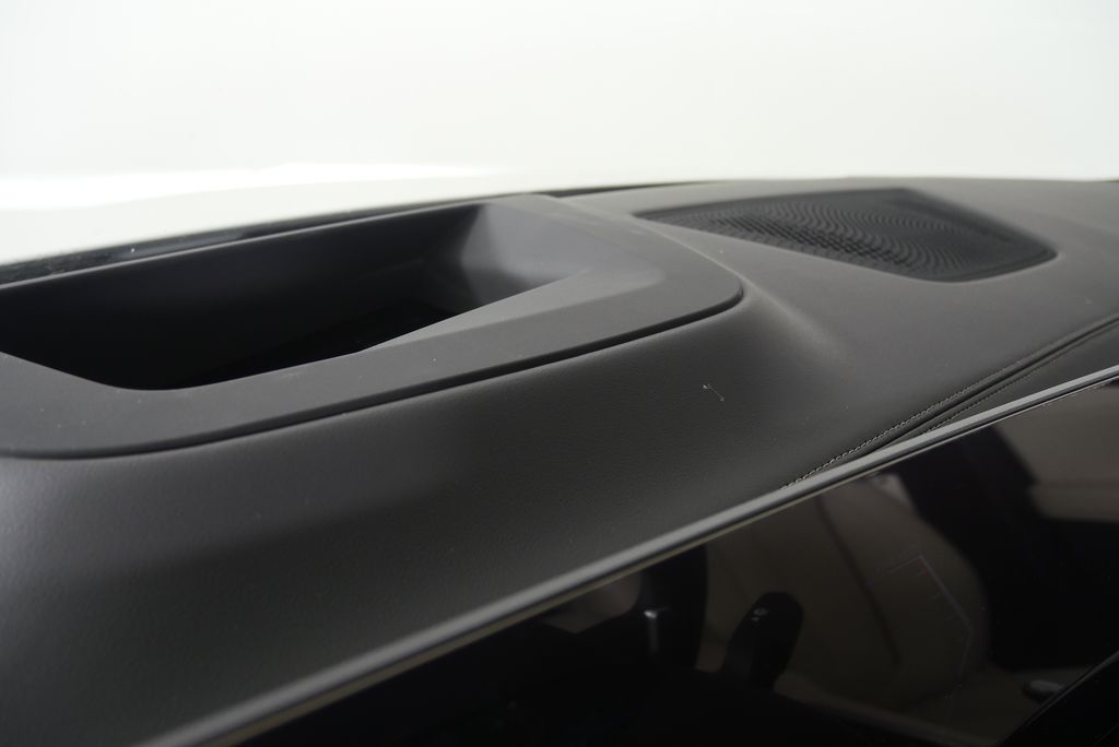 Thumbnail: 2026 BMW X6 - 18