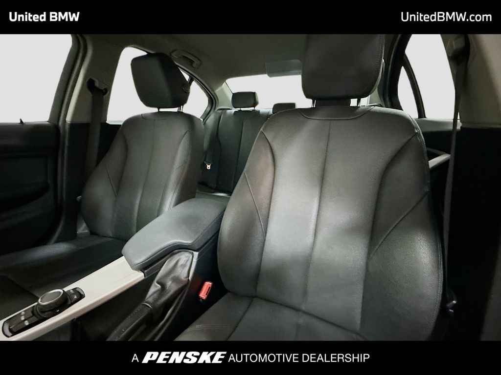 Thumbnail: 2018 BMW 3 Series - 5