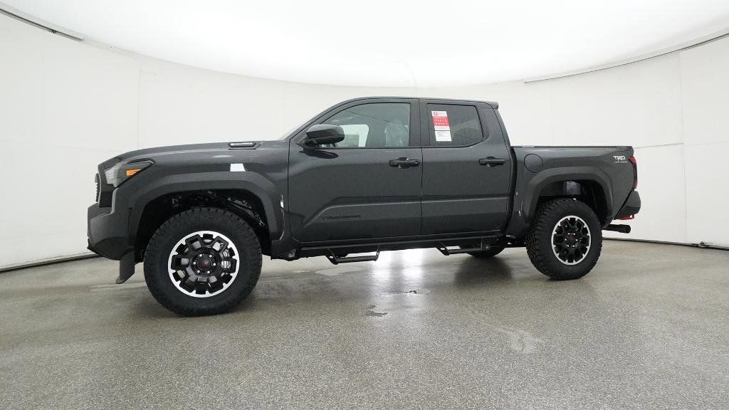 2025 Toyota Tacoma TRD Off-Road 3