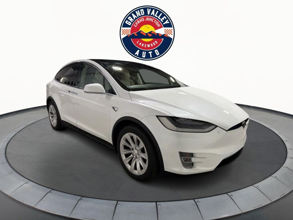 Pearl White Multi-Coat 2017 Tesla Model X 100D AWD SUV / Crossover All-Wheel Drive Automatic