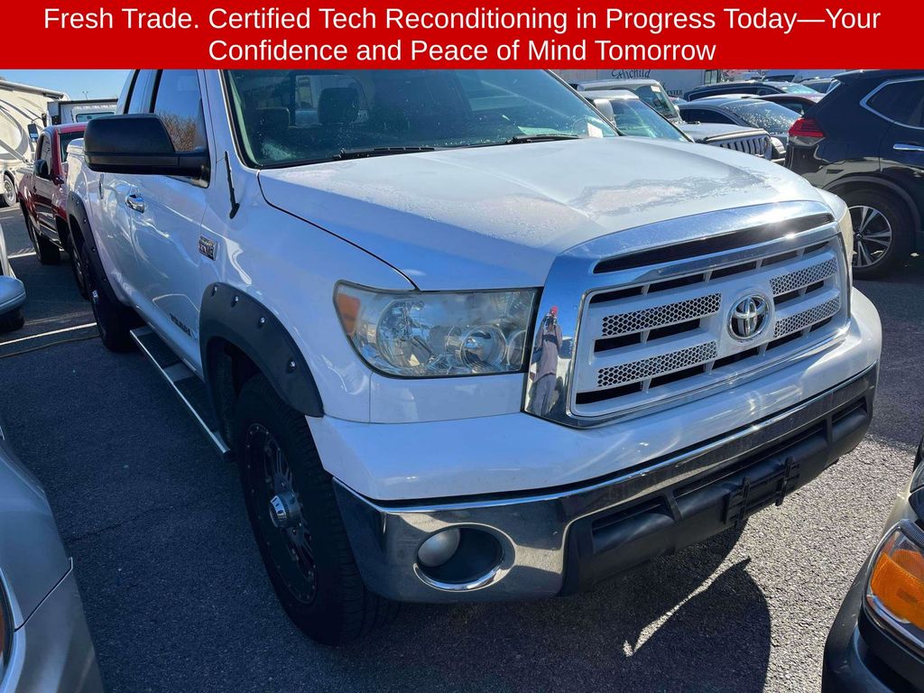 2011 Toyota Tundra Grade 5.7L V8 Double Cab RWD