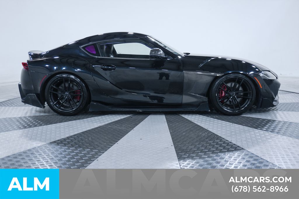 Used 2020 Black Toyota 3.0 image 8