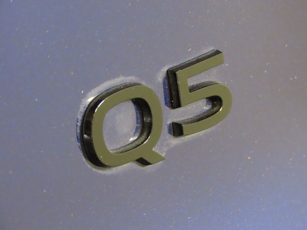 Thumbnail: 2025 Audi Q5 - 9