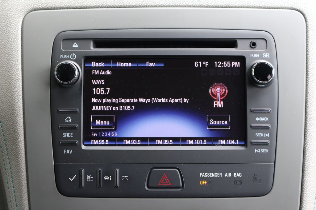 2013 Chevrolet Traverse LS 15