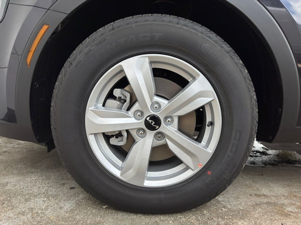 2026 Kia Sorento LX Gray at Shottenkirk Kia Fort Bend