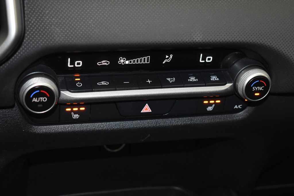 Thumbnail: 2024 Mazda CX-50 - 20