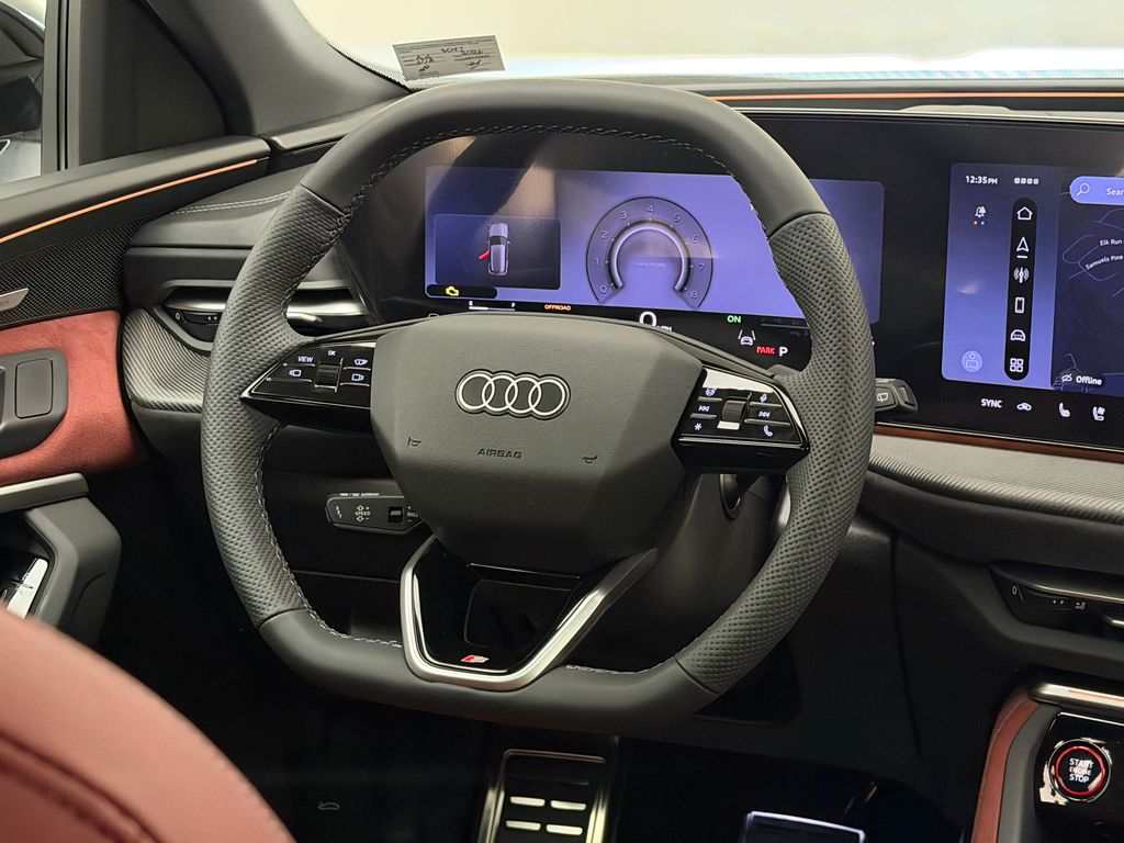 Thumbnail: 2026 Audi SQ5 - 18