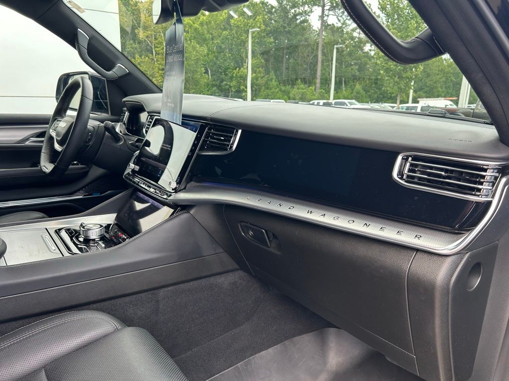2023 Jeep Grand Wagoneer L Base