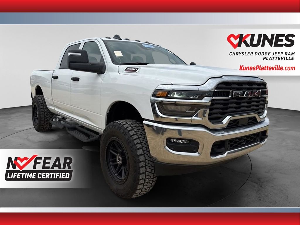 Bright White Clearcoat 2026 RAM 2500 Pickup Truck Four-Wheel Drive 8-Speed Automatic